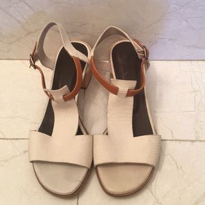 Coclico White T-Strap Embossed Leather Sandal